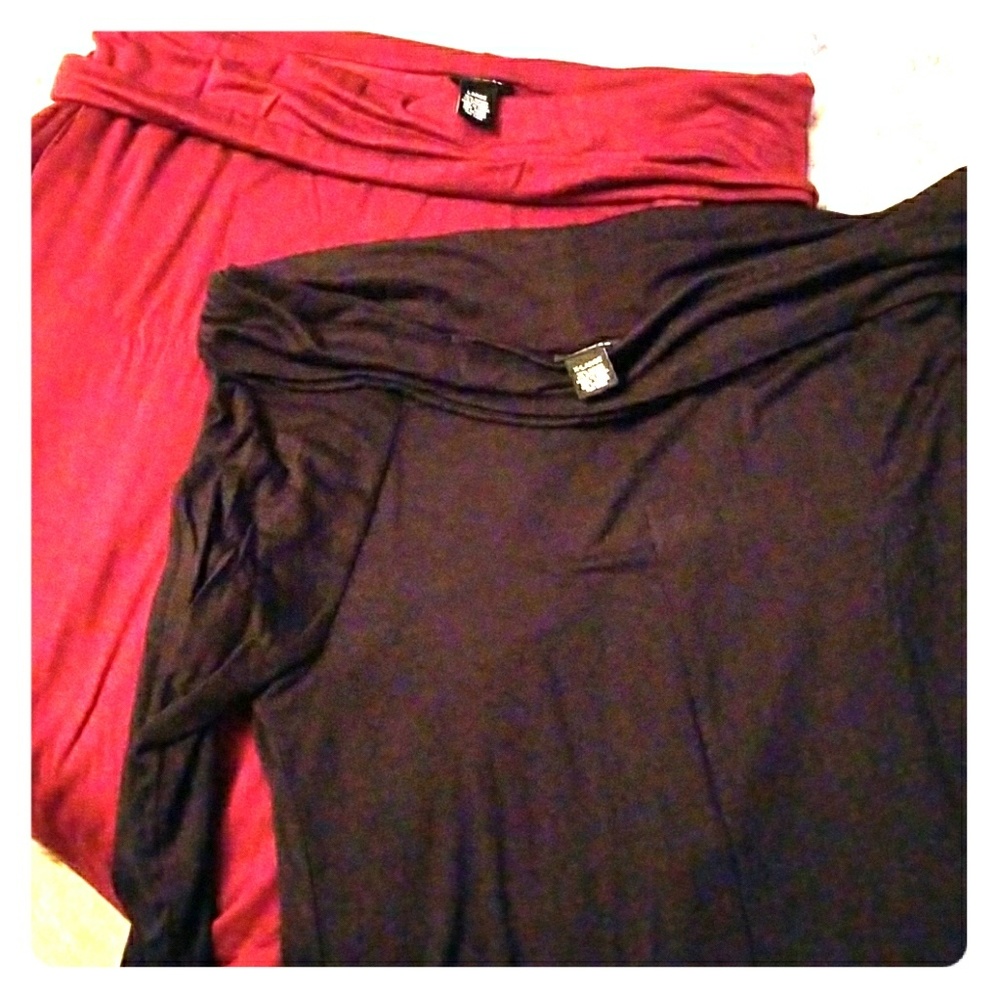 Lot of 2 off the shoulder Rue 21 shirts